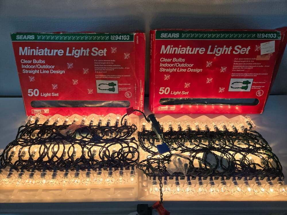 Sears Miniature Light Set 50 Tulip Petal Light Clear Bulbs Indoor Outdoor 2 sets
